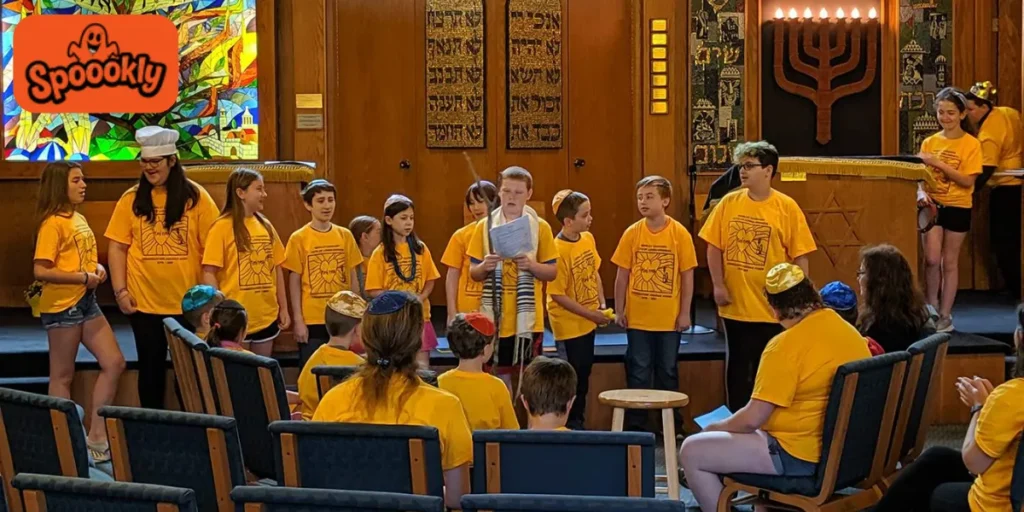 How Jewish Schools and Synagogues Address Halloween