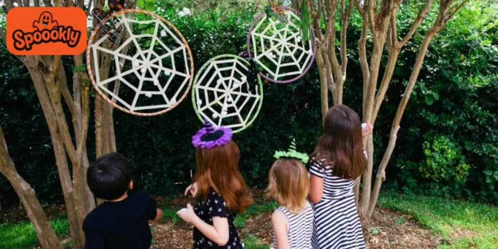 Spider Web Toss