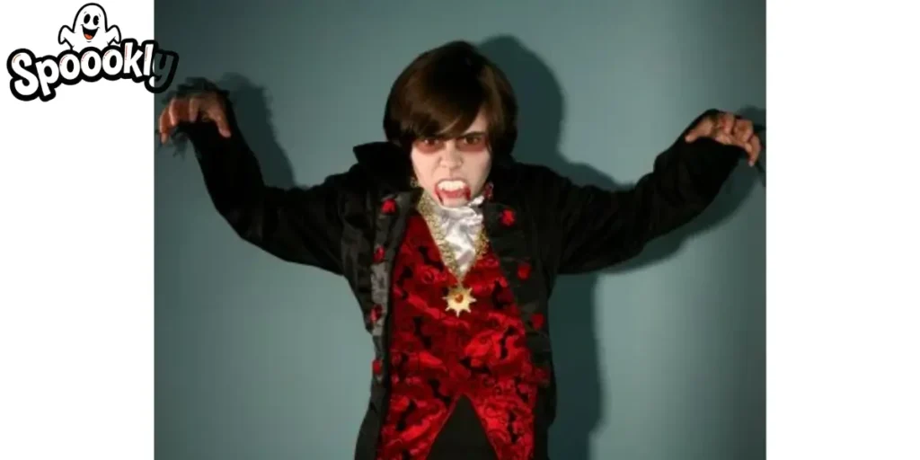 DIY Vampire Costume