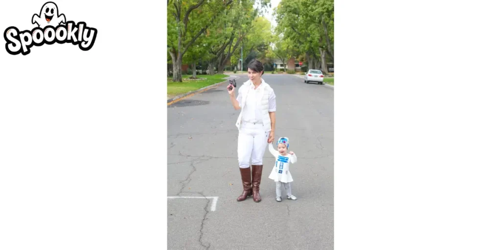 Princess Leia and Rey Star Wars