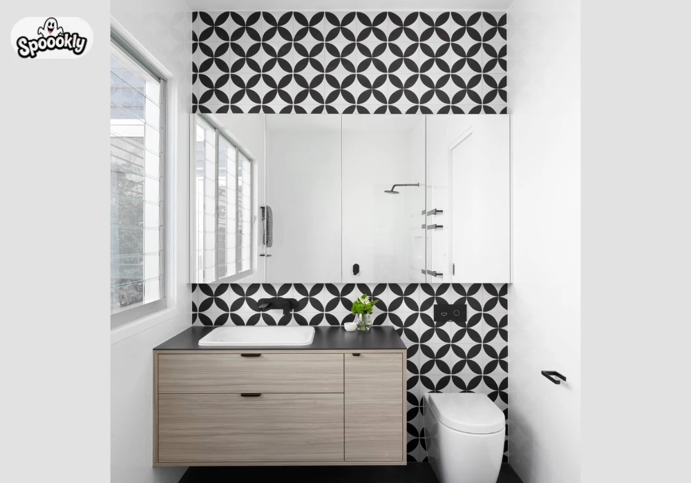 Geometric Pattern Bathroom Wall Art