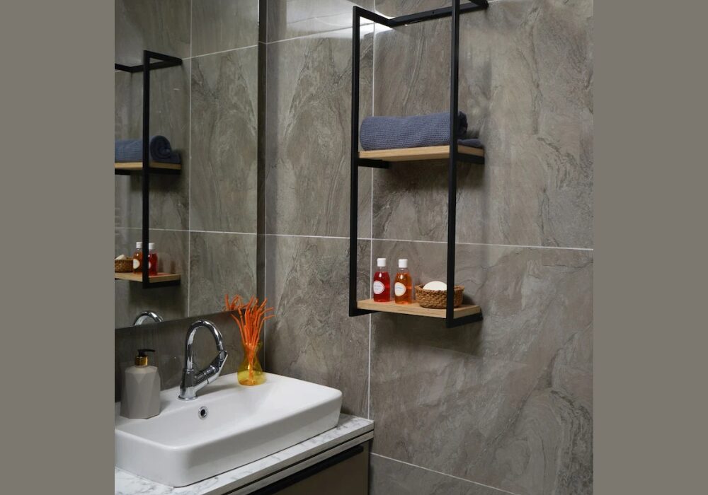 Towel Rack Bathroom Storage